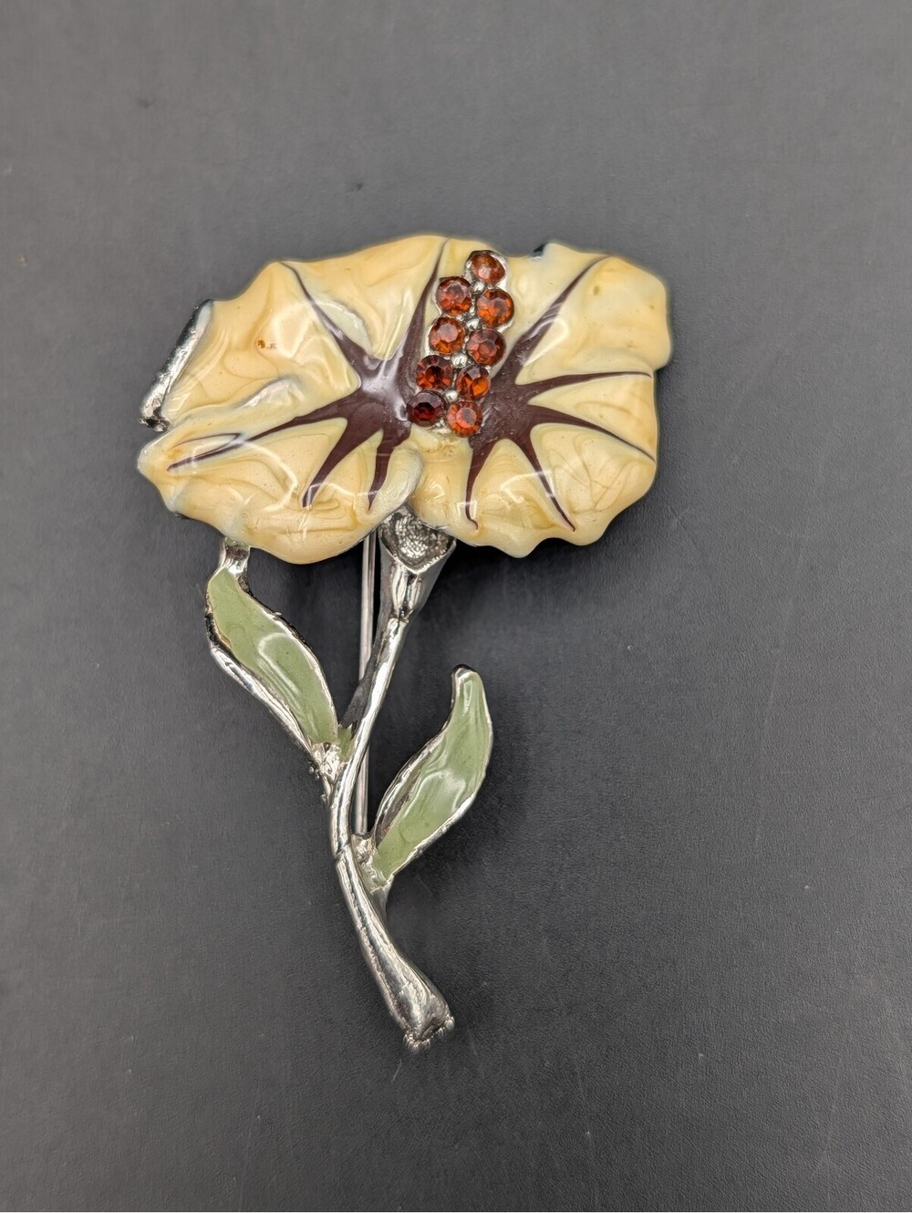 Vintage Enamel Tropical Hibiscus Flower Brooch Amber Rhinestone Silver Tone